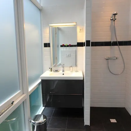 Апартаменты Frankendael Амстердам